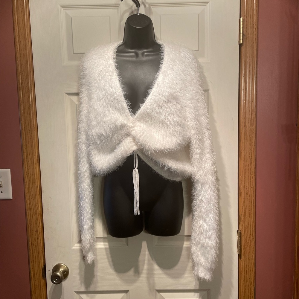 Rue21 White V-Neck Fuzzy Sweater